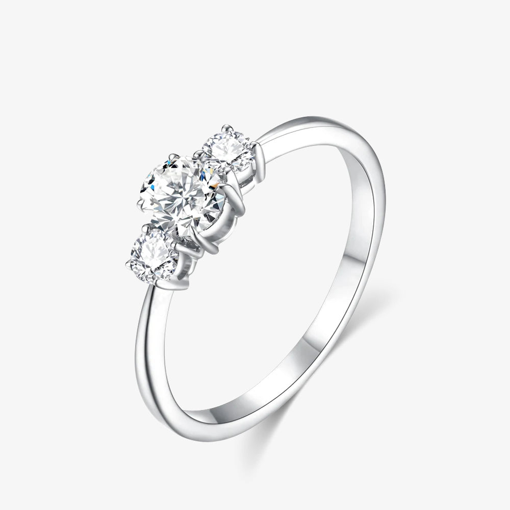 0.8ct Oval-Cut Trilogy Moissanite Ring