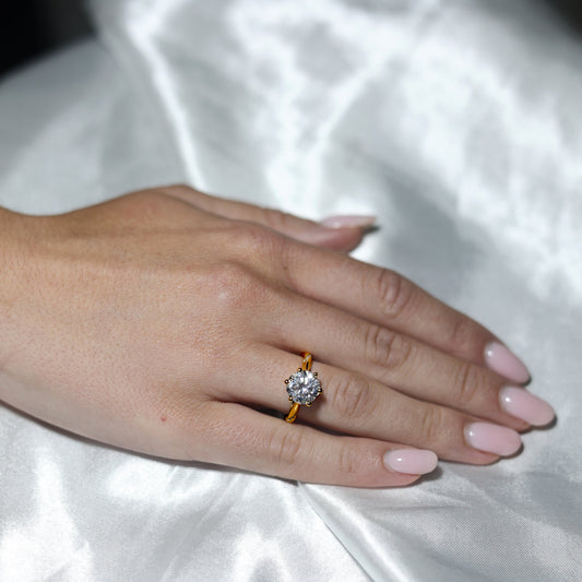 3.0ct Round-Cut Moissanite Engagment Ring - My Store